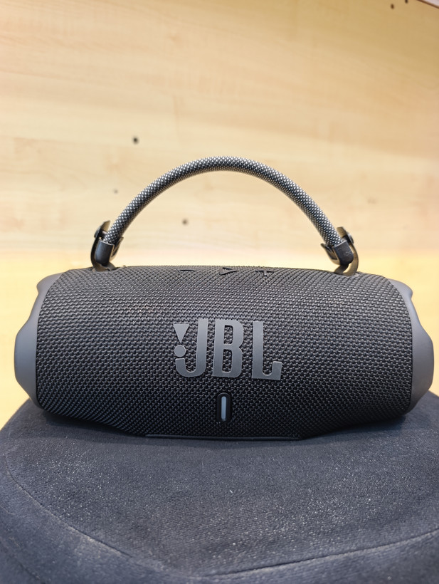 اسپیکر جی بی ال JBL charce 6(های کپی)